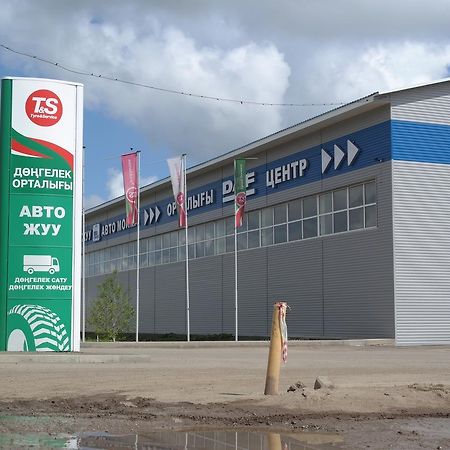 Apartments Daf-Center ウラルスク エクステリア 写真